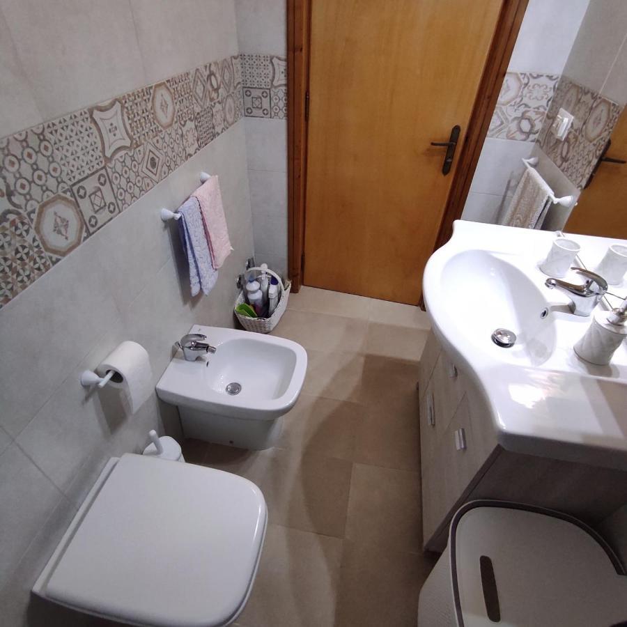 Casa Vacanze Sonia Torre Lapillo Exterior photo