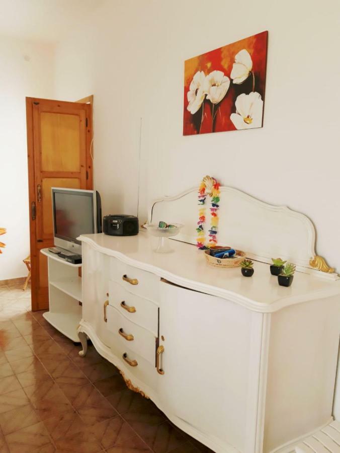 Casa Vacanze Sonia Torre Lapillo Exterior photo